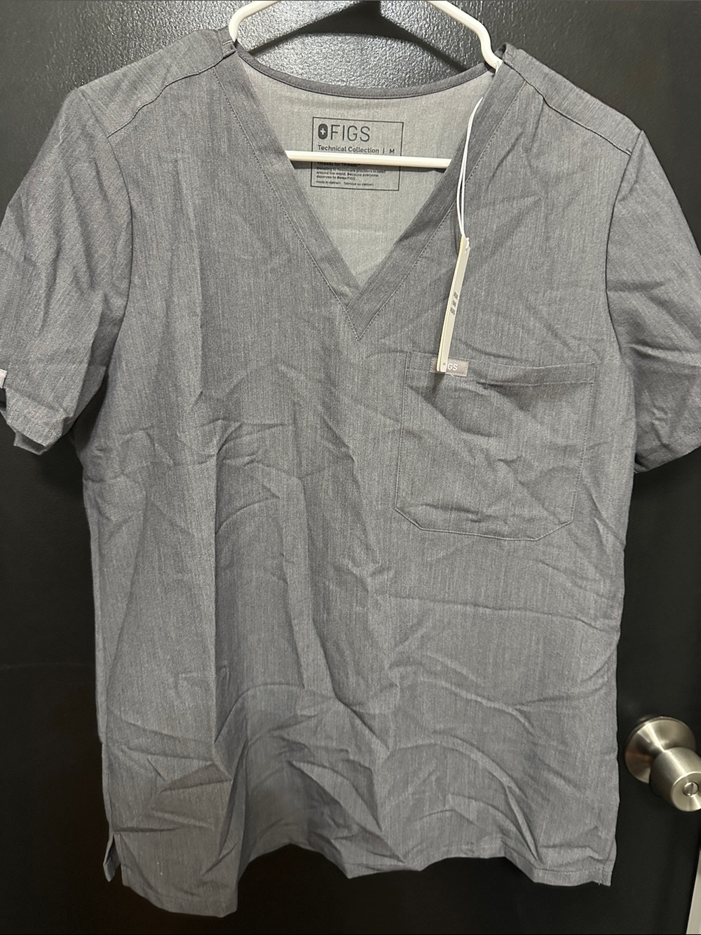 FIGS Short-Sleeve V-Neck Scrub Top in Heather Gray